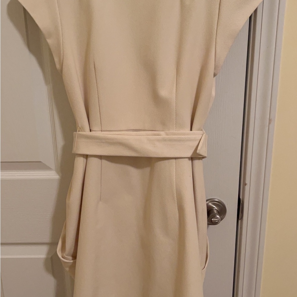 Nanette Lepore cream blazer “Casino Royale” mini dress, size 4 - Picture 3 of 4